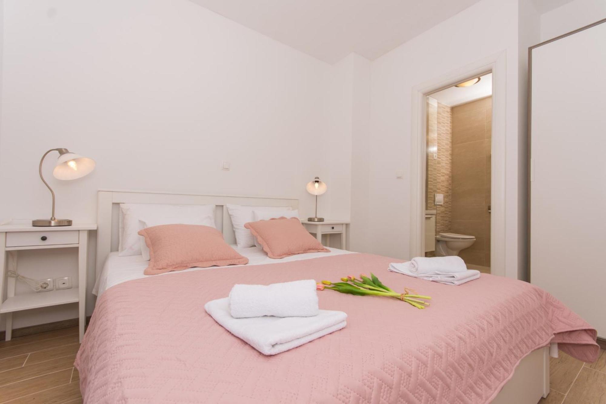 Villa La Veliki Drvenik Oda fotoğraf